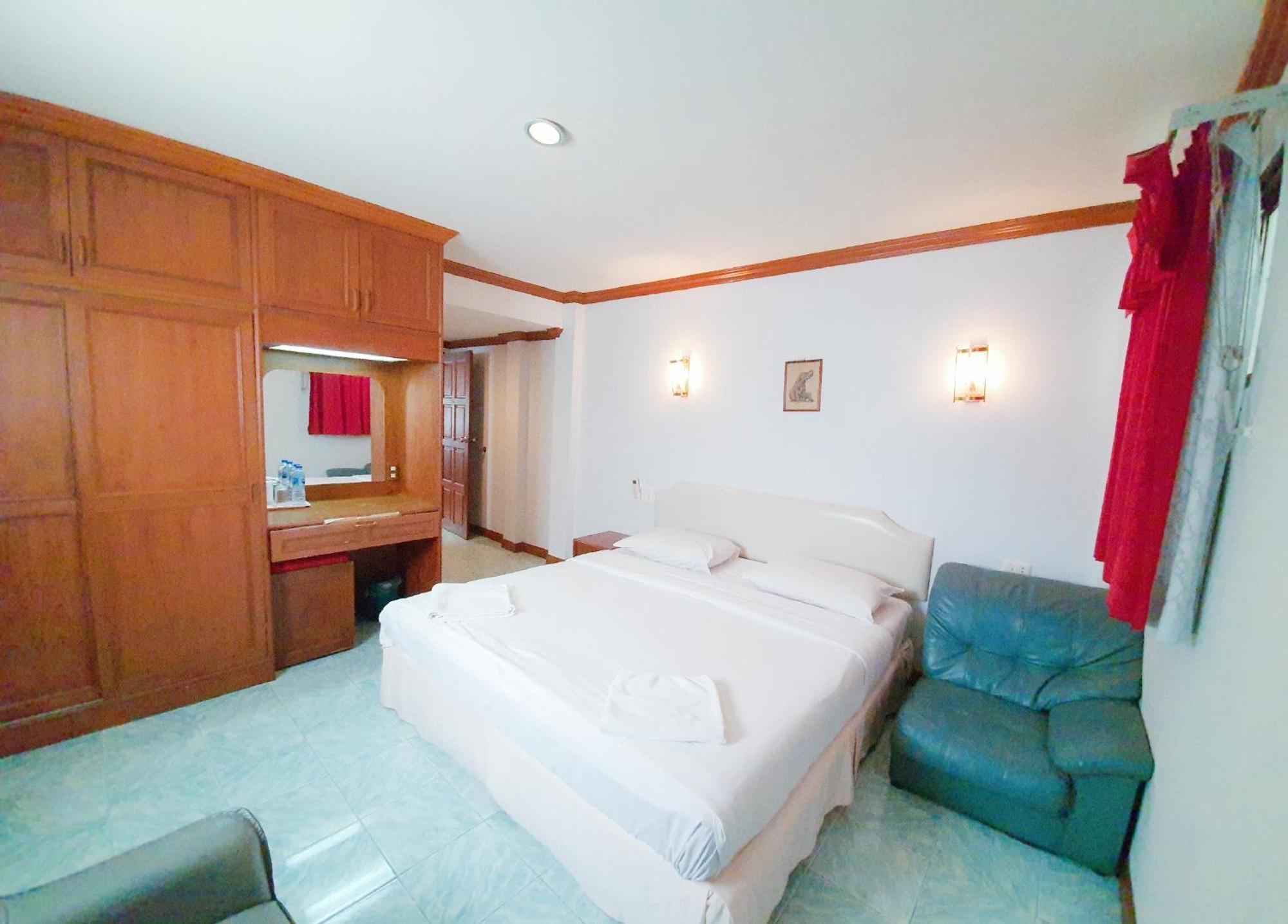 Break Point Hotel Patong Dış mekan fotoğraf
